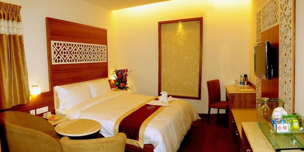 Hotel Prince Gardens Coimbatore Exterior foto