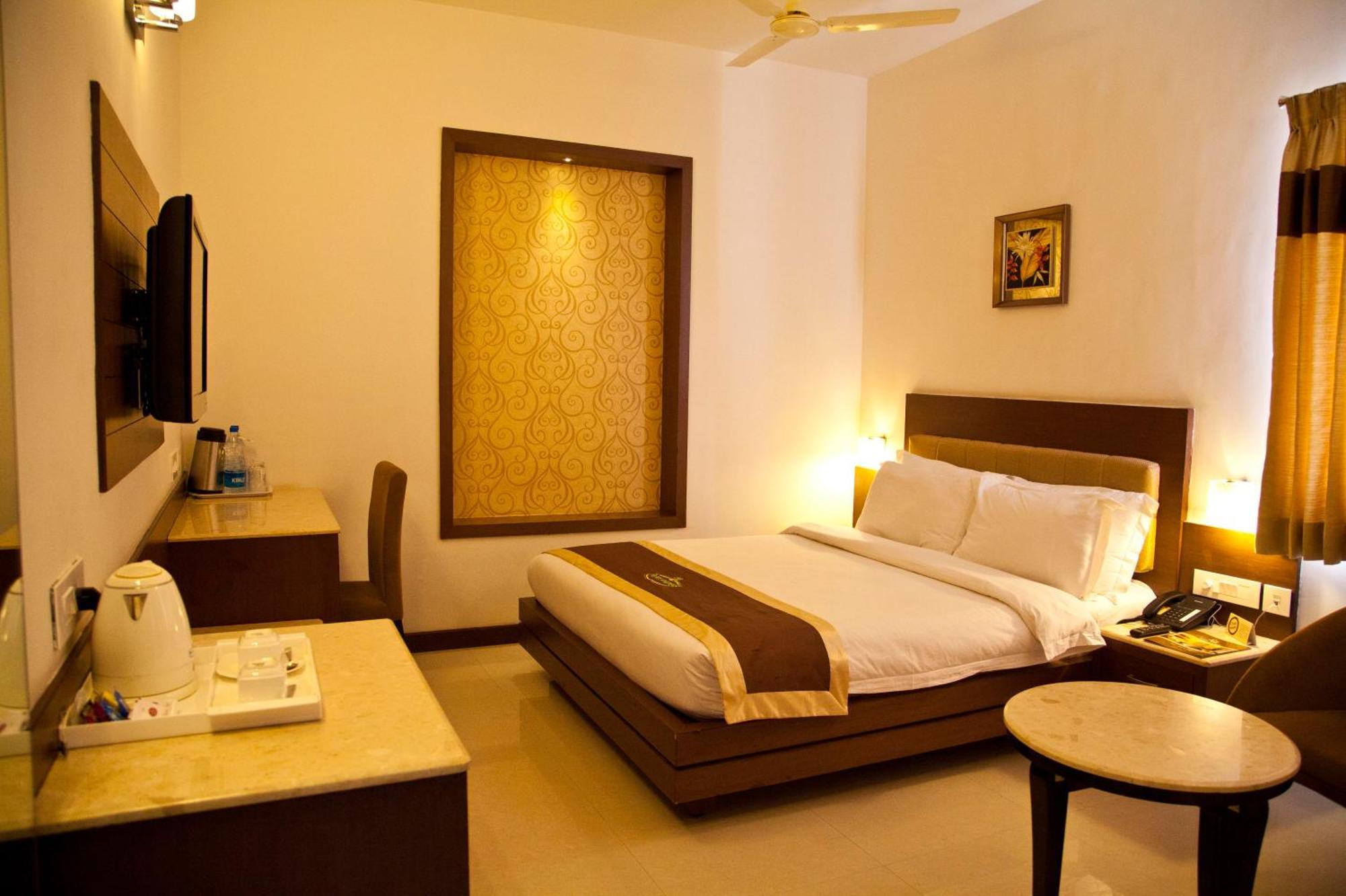 Hotel Prince Gardens Coimbatore Exterior foto