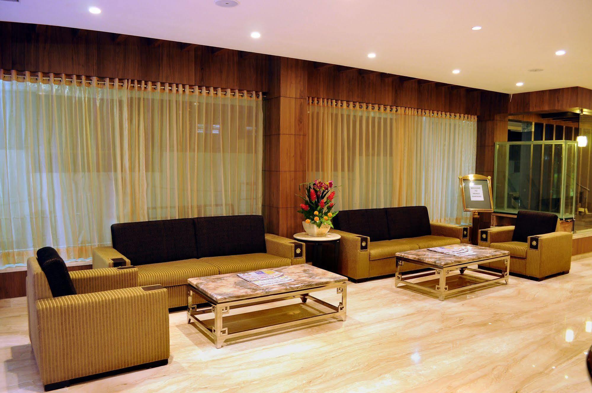 Hotel Prince Gardens Coimbatore Exterior foto