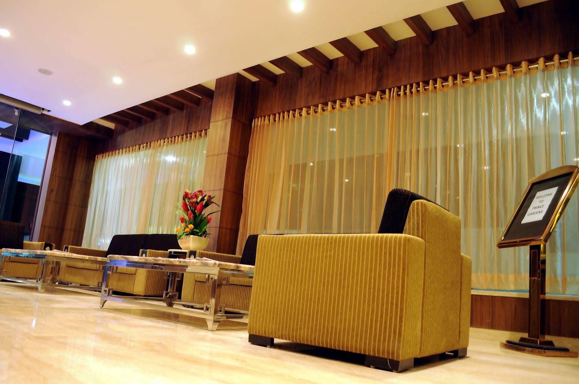 Hotel Prince Gardens Coimbatore Exterior foto