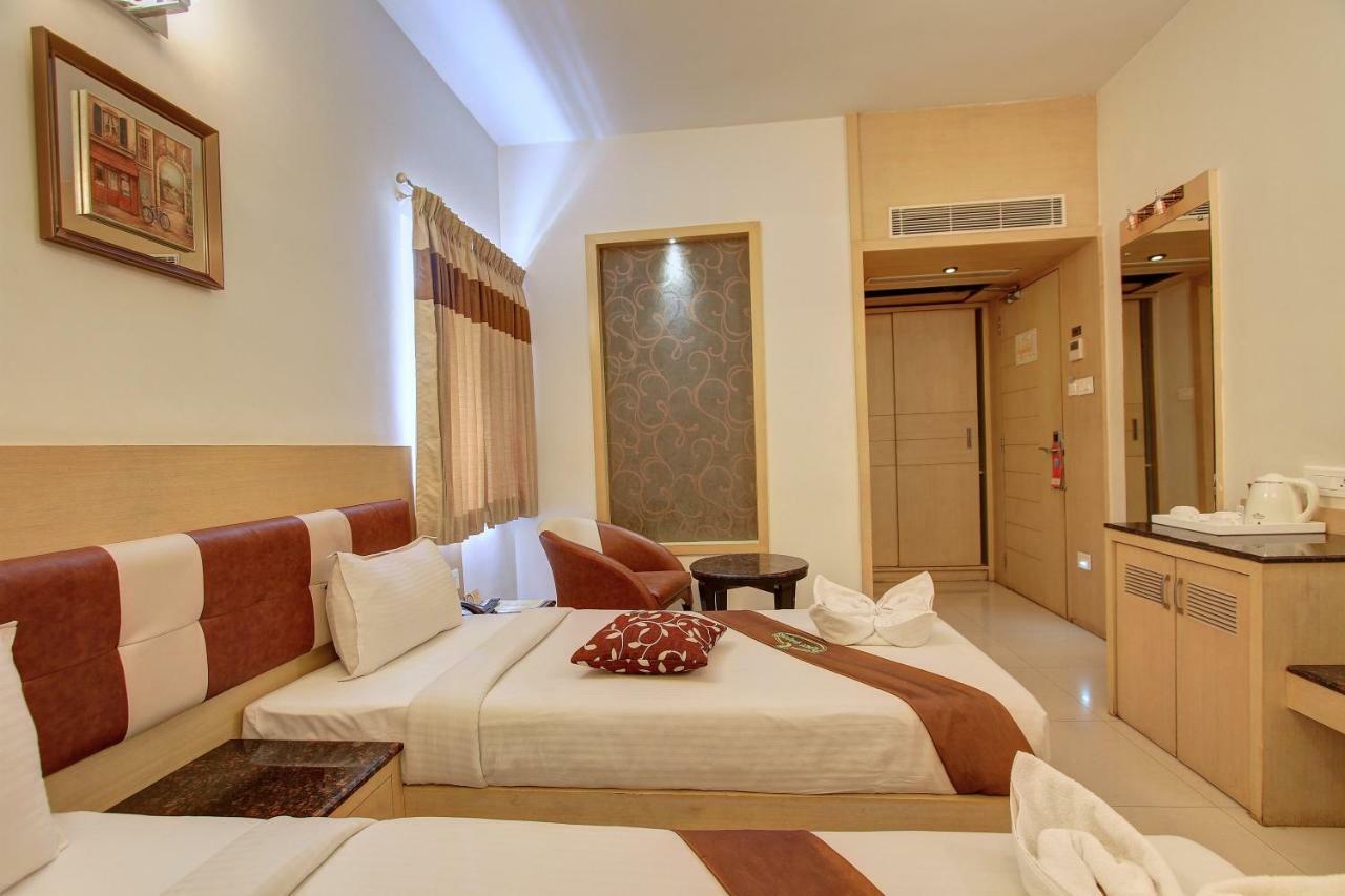 Hotel Prince Gardens Coimbatore Exterior foto